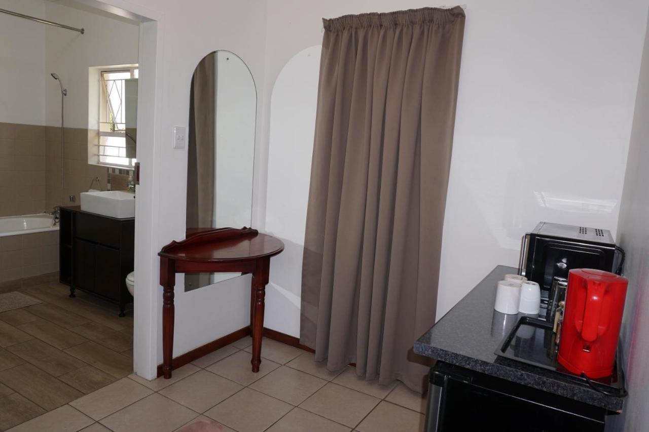 Sheba Rock Guesthouse Mbombela Luaran gambar